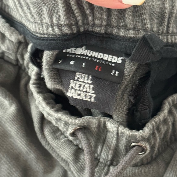 The Hundreds x Jurassic Park Malcom Sweatpants - Picture 4 of 7